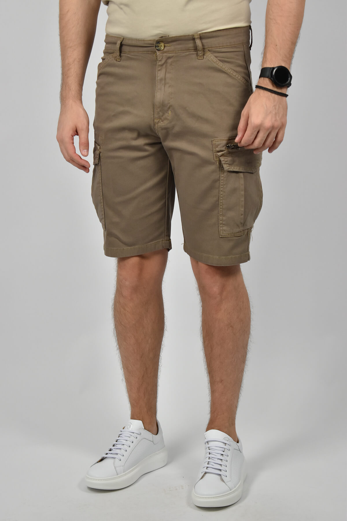 Marcus Kasper Cargo Shorts