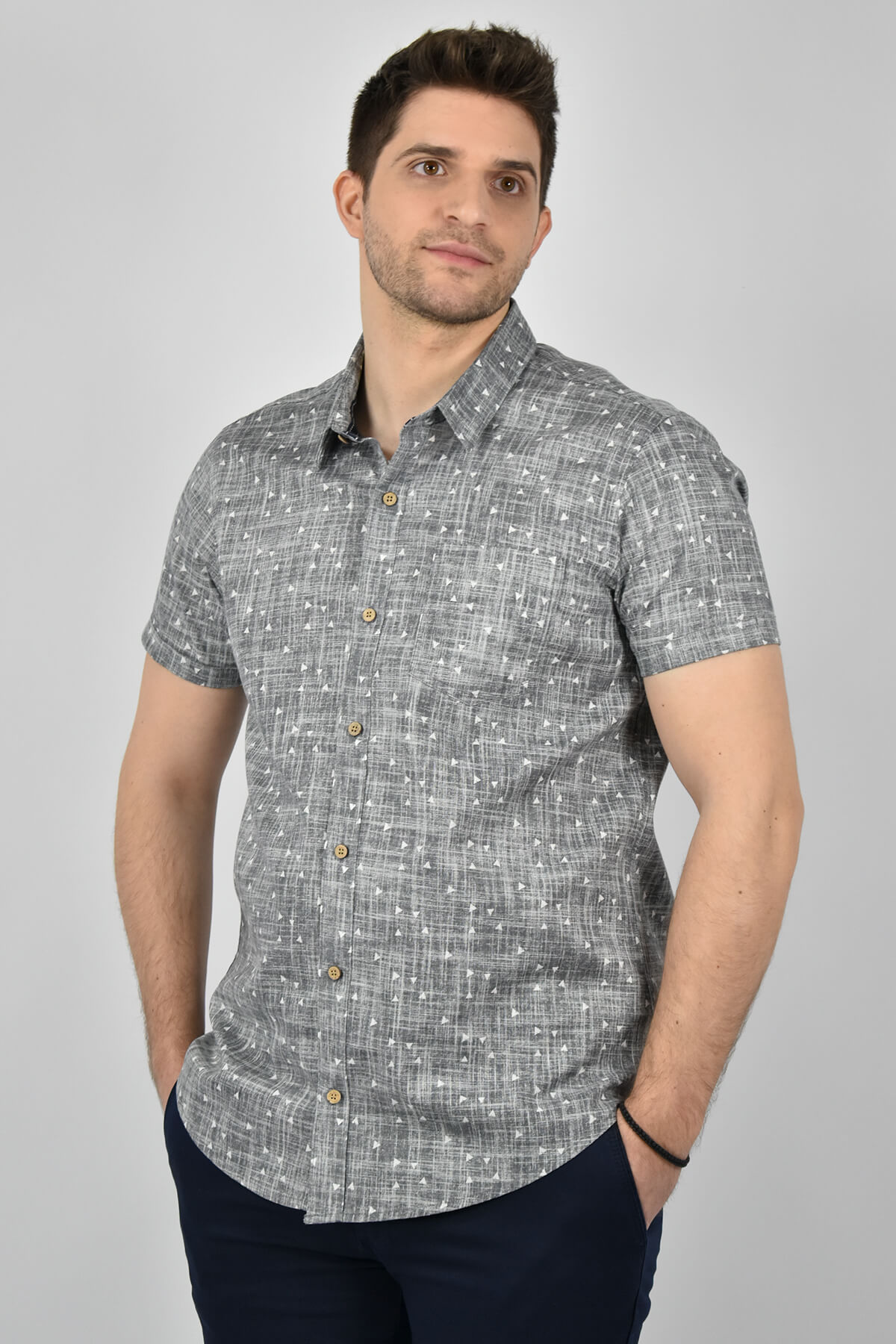 Urban Surface Micro Triangle-print shirt