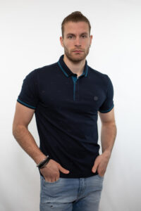 Σκούρο‌‌ μπλε